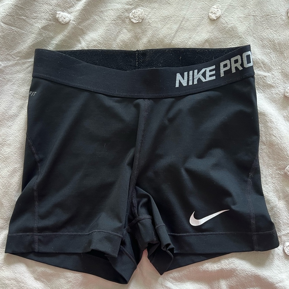 Nike Pro Women’s shorts